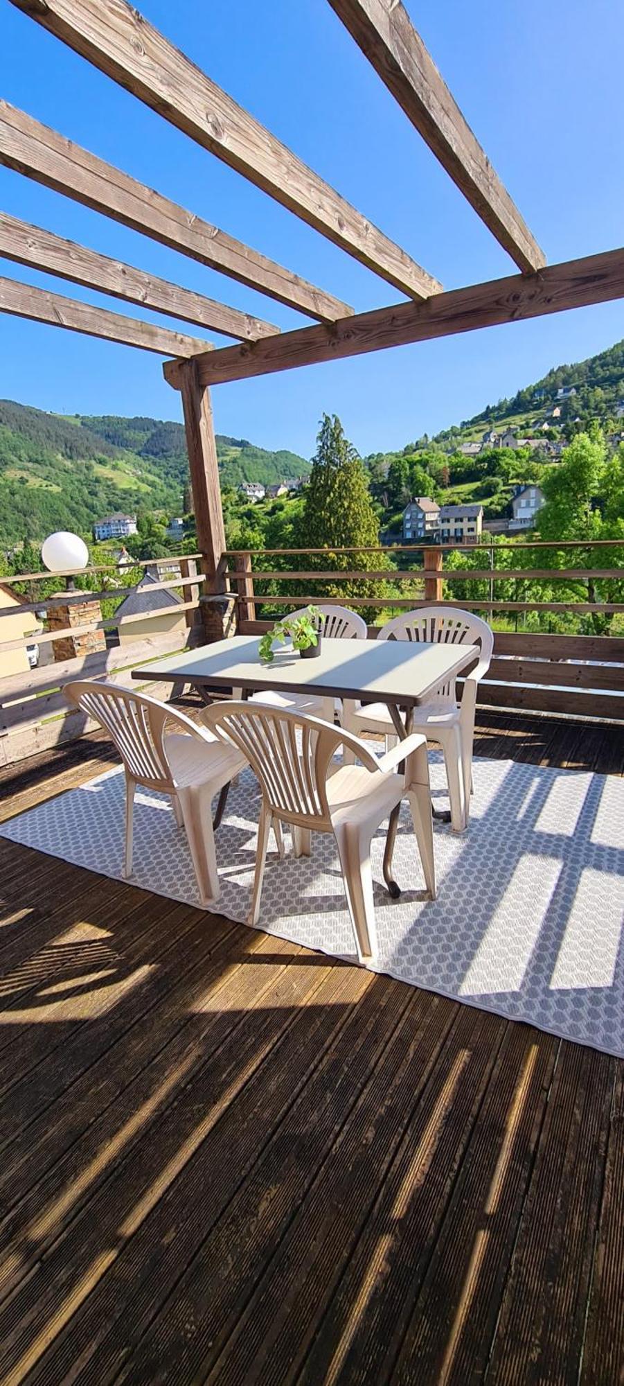 Residence Goelia Les Gorges De La Truyere Антрег-сюр-Трюйер Экстерьер фото