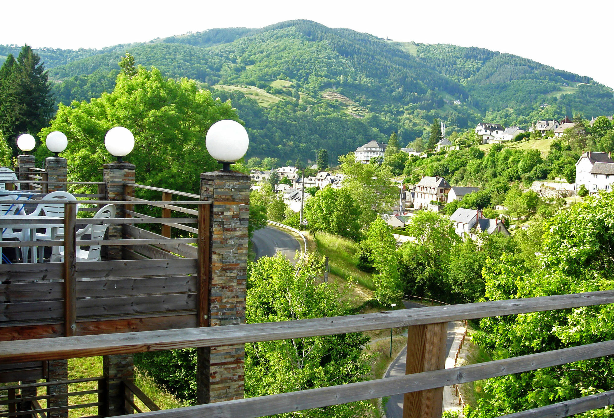 Residence Goelia Les Gorges De La Truyere Антрег-сюр-Трюйер Экстерьер фото